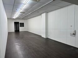 Sim Lim Square (D7), Shop House #626070421